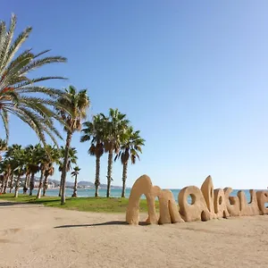 malaga-center-holidays-paseo-de-reding.1costadelsol.com/